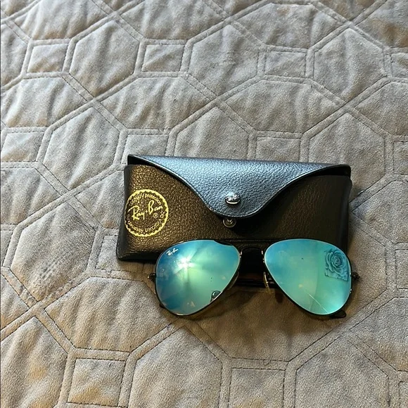 Ray-Ban Blue Aviator Sunglasses - Picture 1 of 1
